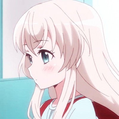 文旅局回应泼水节多人围车泼水